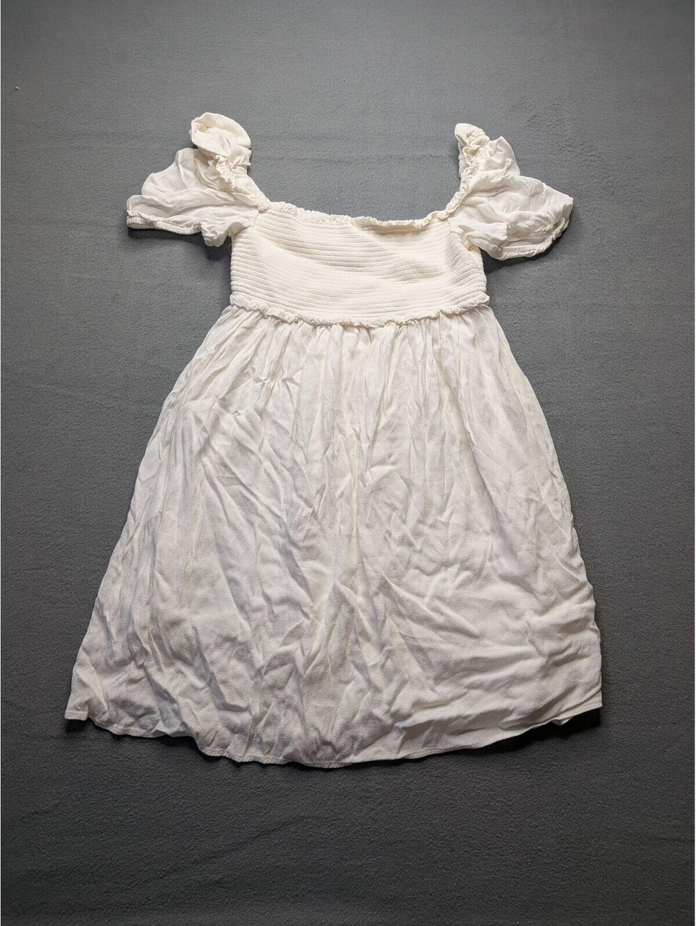 Sun·deh Sundress Womens M White Smocked Square Neck Puff Sleeve Mini Ruffle Hem
